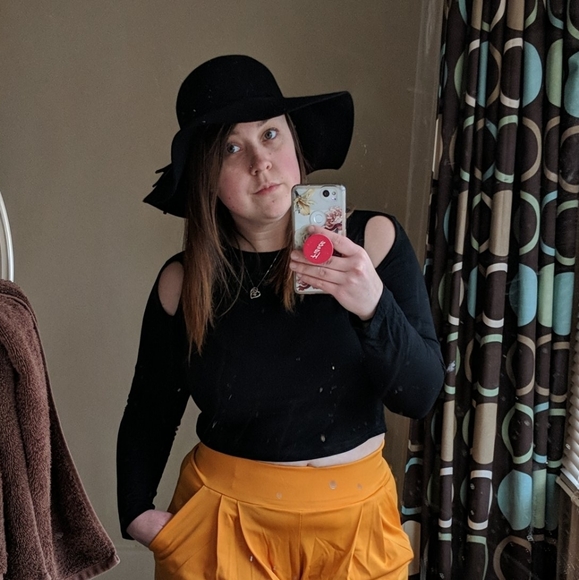 Meet your Posher, Rachael - Picture 6 of 12